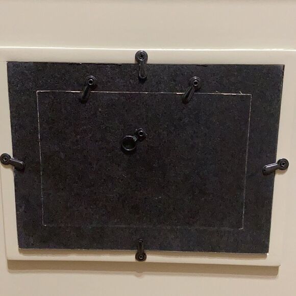 ganz Treasured Memories Hallmark wall decor frame holds 4x6 photo - Picture 3 of 8